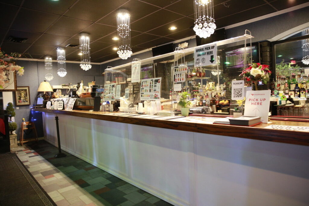 Yings Sushi Bar and Lounge