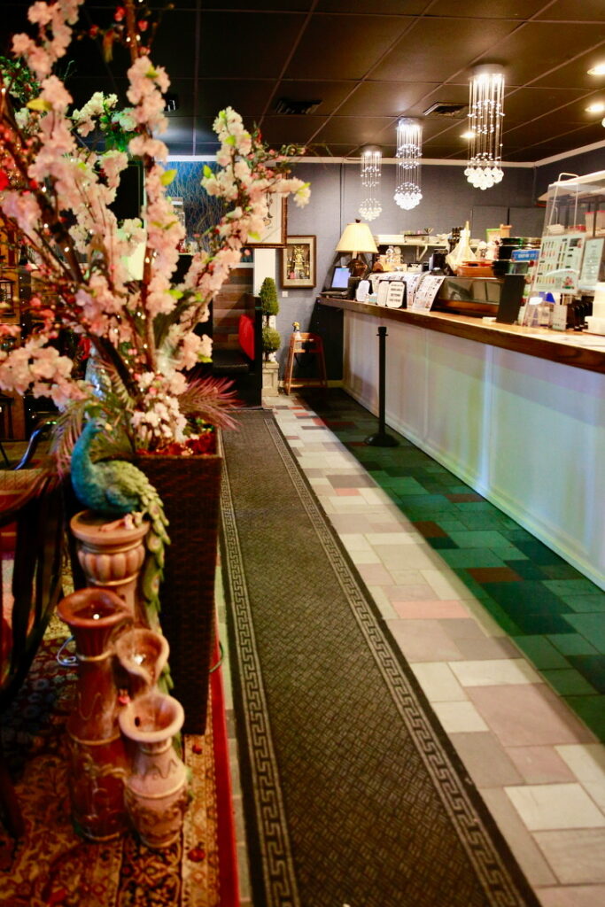 Yings Sushi Bar and Lounge