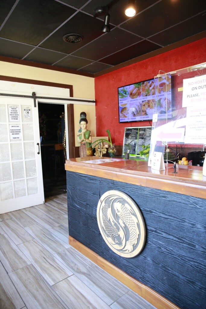 Yings Sushi Bar and Lounge